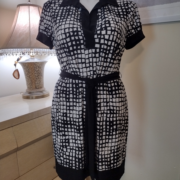 Chaps XL Black Ivory Abstract Classic Collared Short Sleeve Belted Shirt Waist - Picture 2 of 11